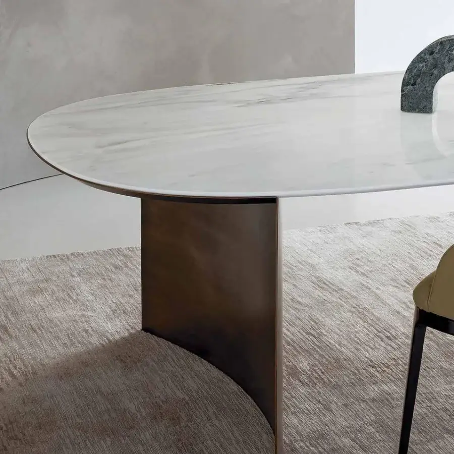 Superior Rugiano President table with glossy white marble top and varnished bronze curved legs crafted in Italy