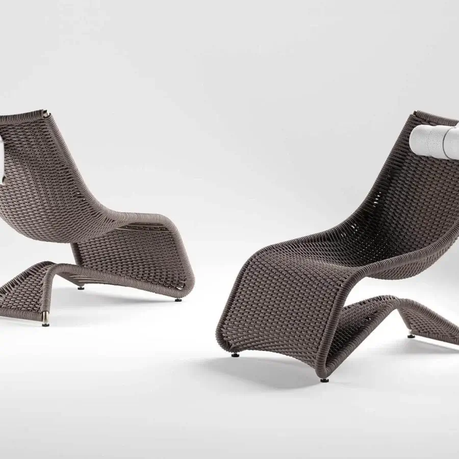 Exceptional Rugiano Playa lounger with bronze metal and hand-braided grey rope offering a durable textured matte finish