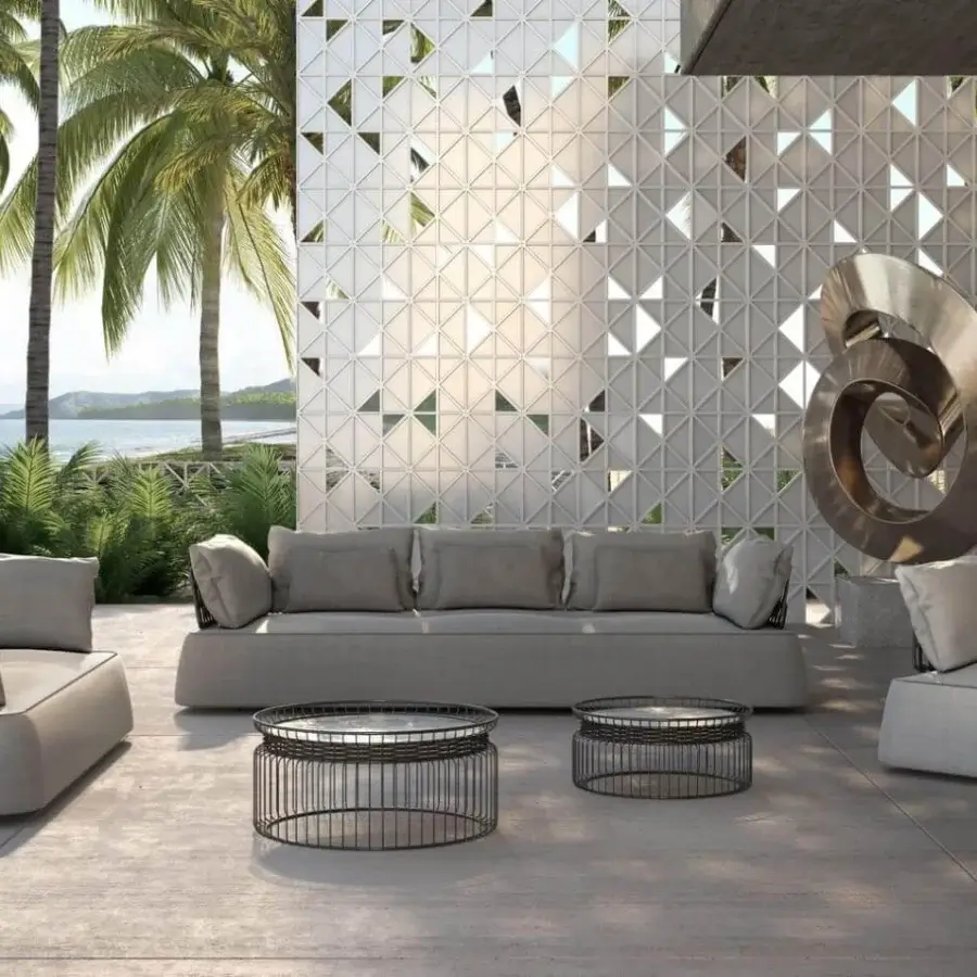 Innovative Rugiano Ciglia coffee table with bronze metal structure and hand-braided grey rope detailing