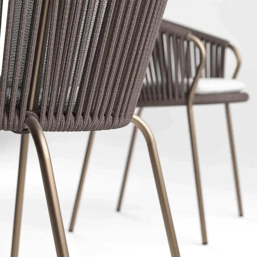 Elegant Rugiano Minerva armchair with outdoor bronze metal and hand-braided brown rope construction in Italy