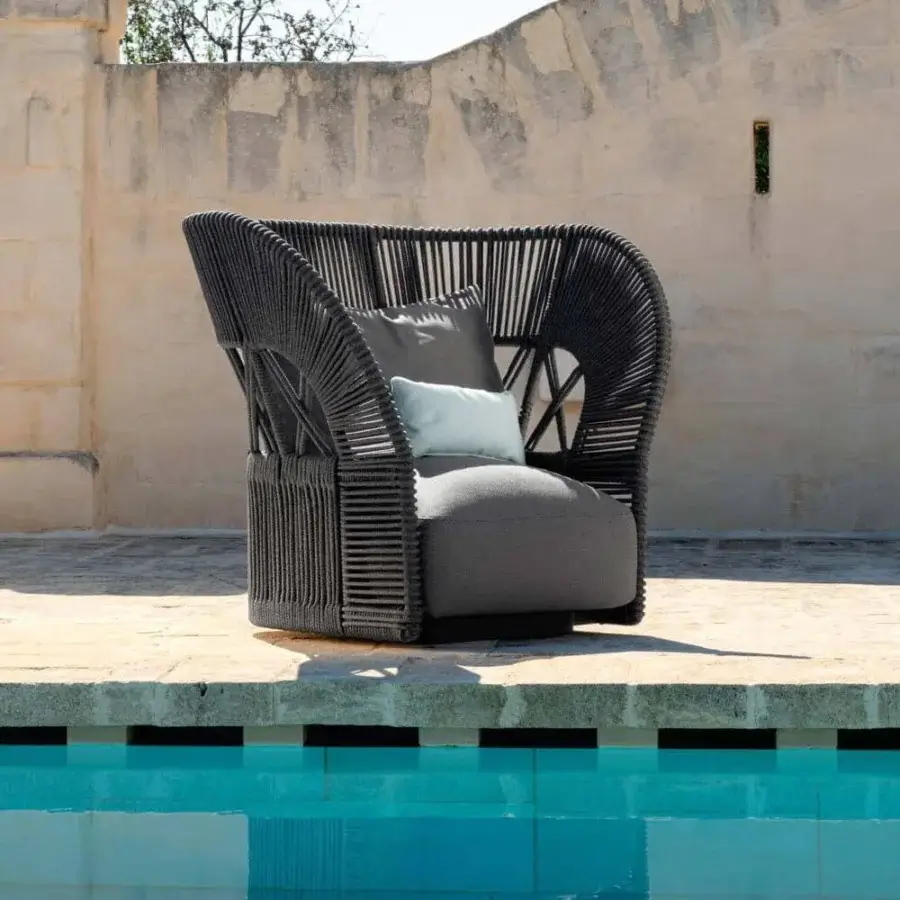 Exclusive Talenti Cliff Déco lounge chair with dark gray synthetic nautical rope and pale blue cushion upholstery