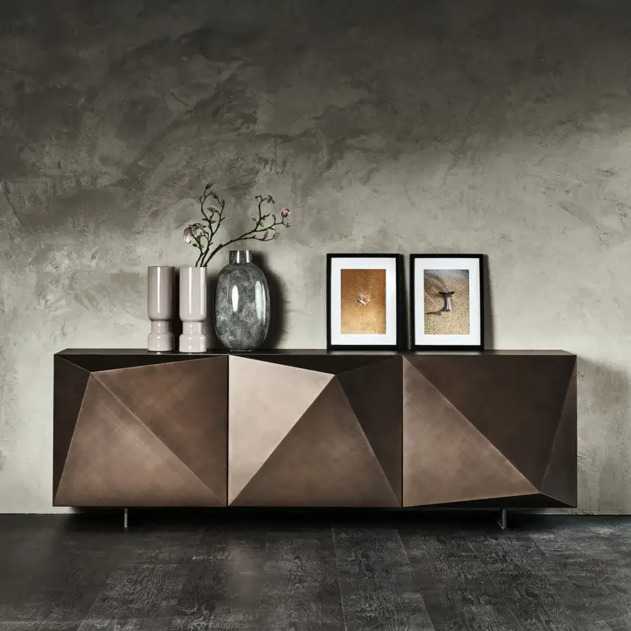 Superior Cattelan Italia Kayak sideboard with three doors in polished lacquered wood and sleek metal feet