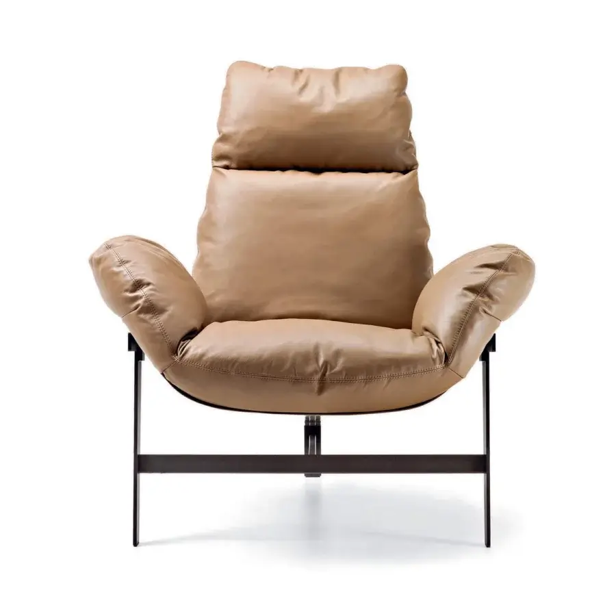 Superior Arketipo Jupiter lounge chair with a tan leather shell and dark metal frame built with a folded arch structure