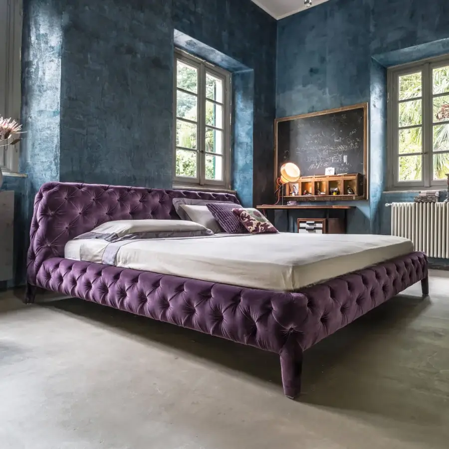 Exceptional Arketipo Windsor Dream bed with deep purple velvet upholstery and rhombus patterned tufting