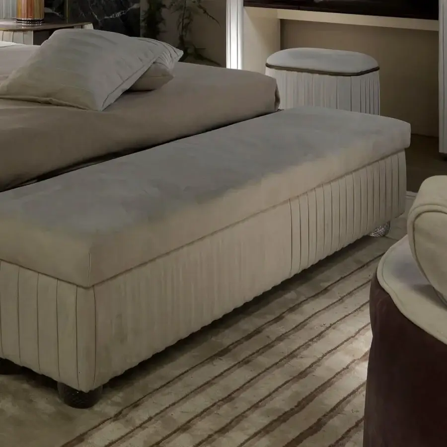 Sophisticated Reflex Plissé bench upholstered in light beige pleated textile with dark Murano glass feet