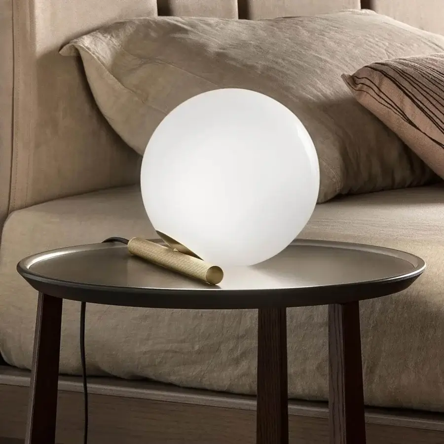 Superior Masiero Posy table lamp with gold galvanic metal structure and triplex opal white Murano glass diffuser