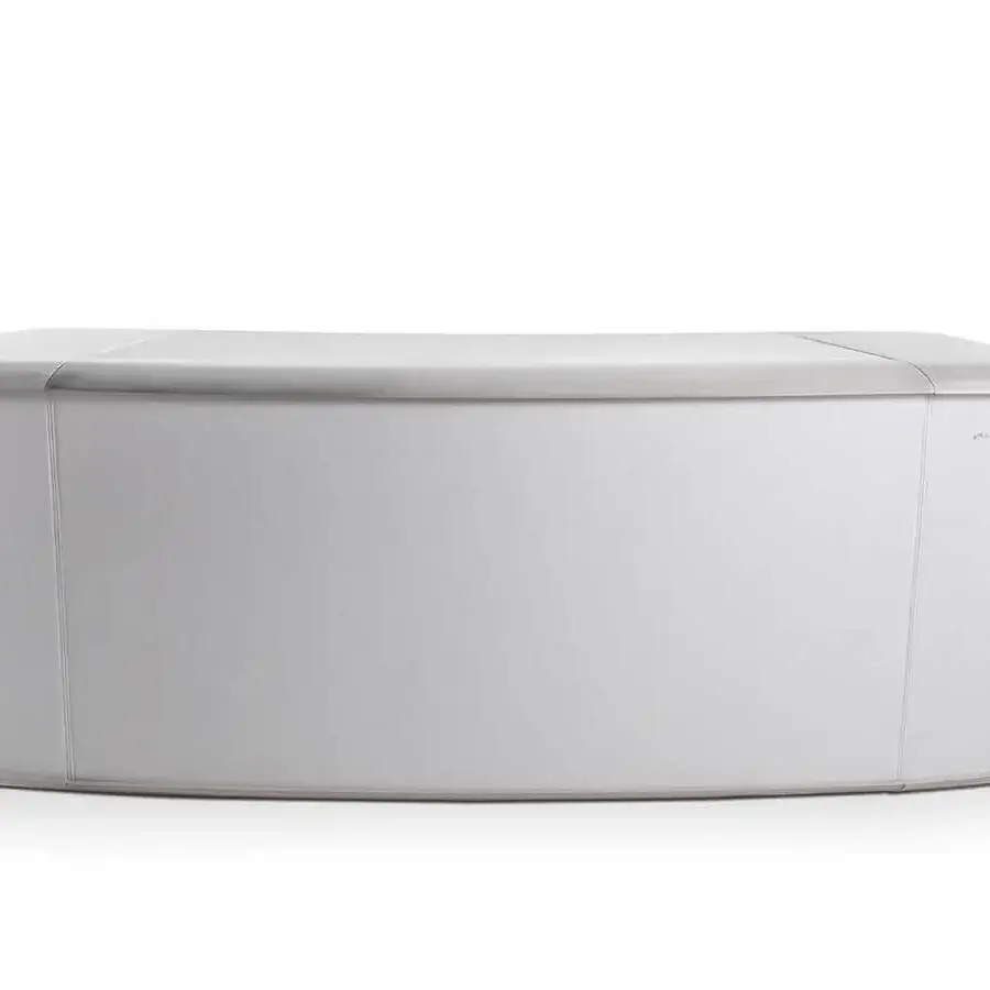 Superior Reflex Segno desk with a curved lacquered wood structure and Naturale leather detailing in a matte white finish
