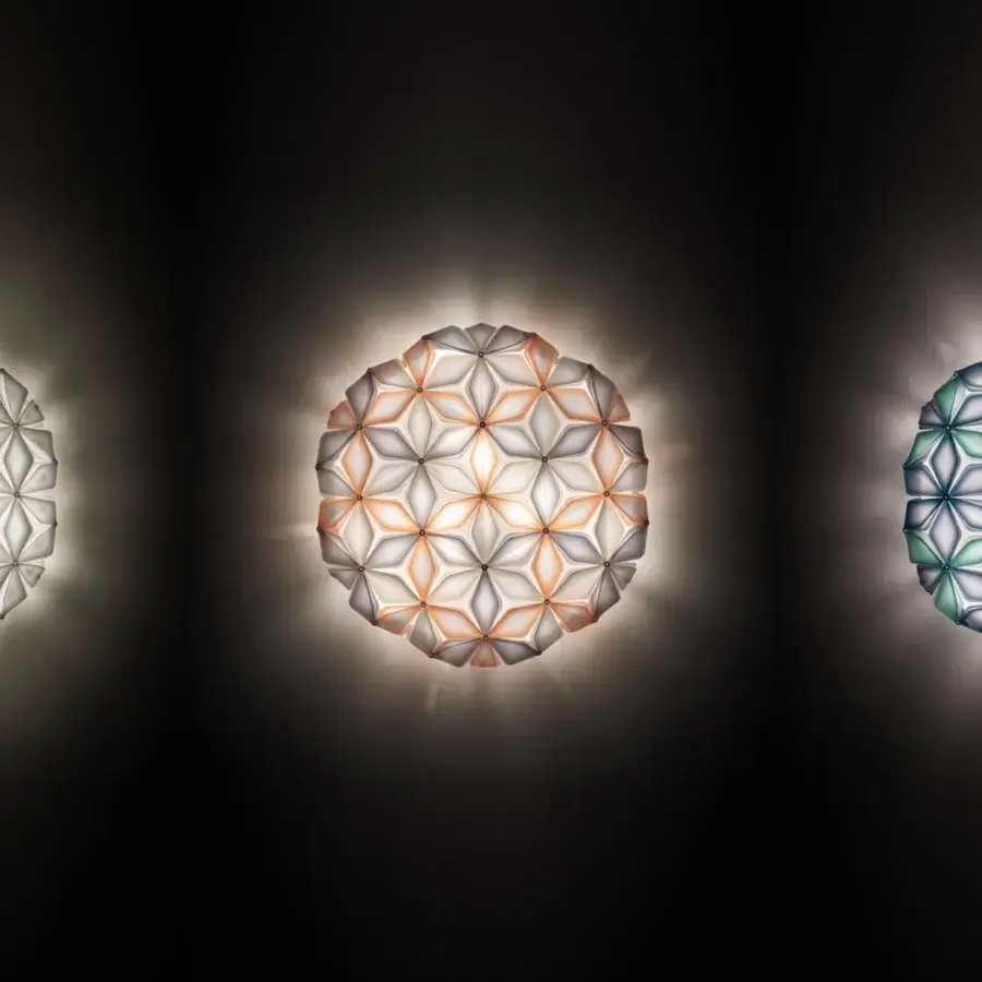 Superior Slamp La Vie ceiling/wall lamp crafted in white Lentiflex and Opalflex with a contemporary geometric design