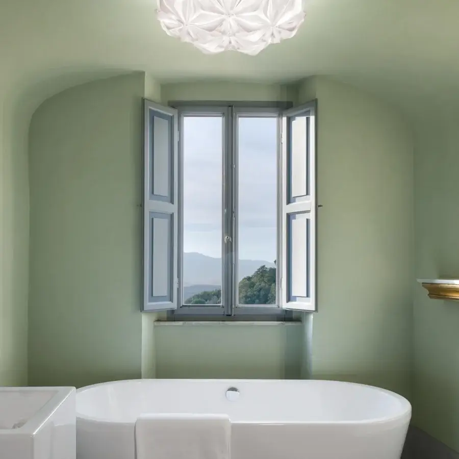 Elegant Slamp La Vie ceiling/wall lamp crafted from Lentiflex and Opalflex with a matte finish