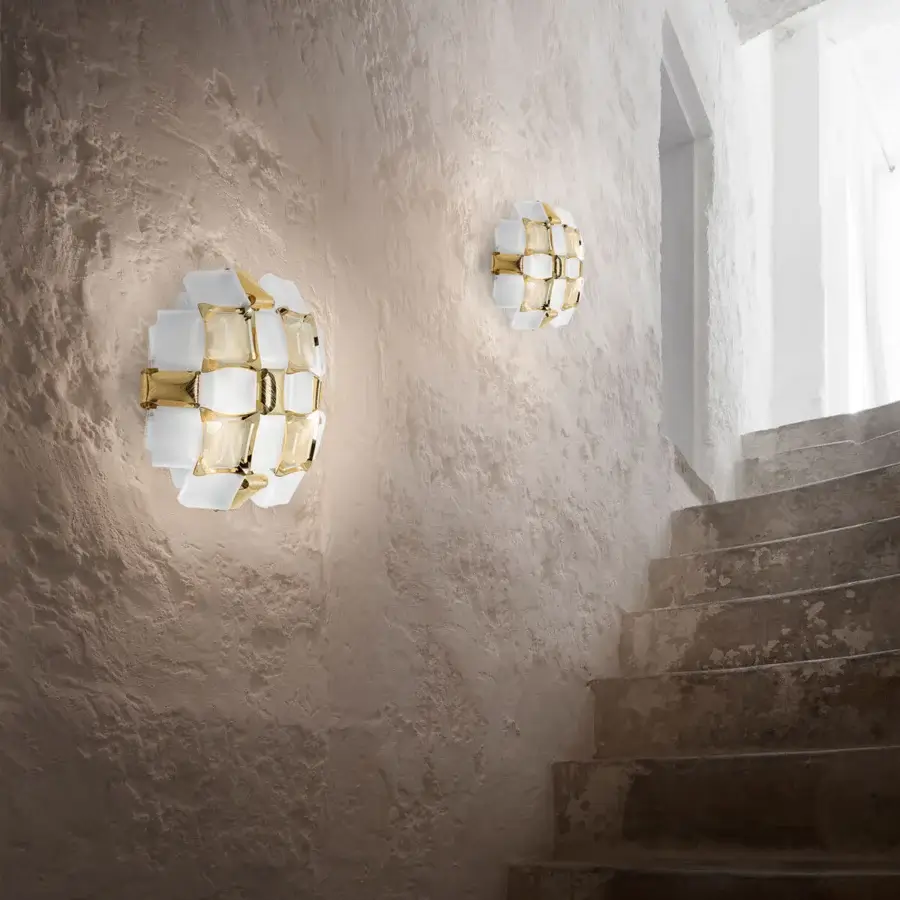 Superior Slamp Mida wall lamp handcrafted in white Opalflex® and printed Lentiflex® with a gold finish