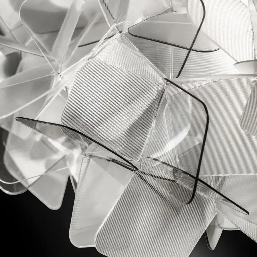 Exceptional Slamp Clizia Battery Table Lamp lighting crafted in luminous white with a semi-transparent synthetic material