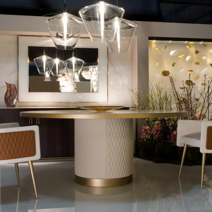 Exclusive Reflex Signore degli Anelli table crafted in wood with lacquered edge and quilted cream Nabuk leather cylinder base with gold accents