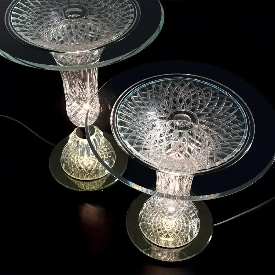 Captivating Reflex Palazzo Ducale side table with engraved crystal, mirror glass plinth and beveled extra-clear glass top built with integrated lighting