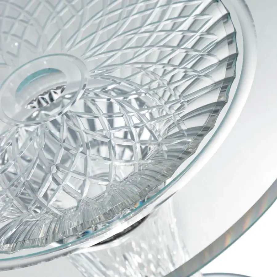 Exclusive Reflex Palazzo Ducale side table crafted in engraved crystal and mirror glass with a glossy finish