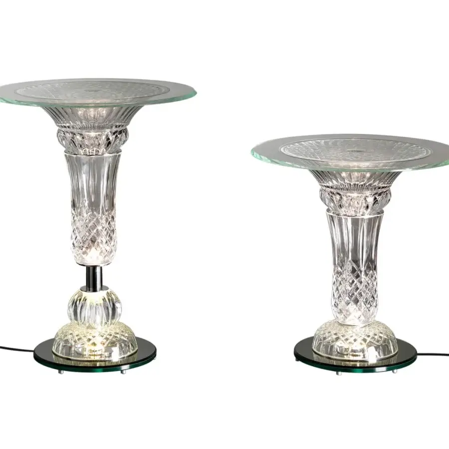 Exceptional Reflex Palazzo Ducale side table built in engraved crystal with a mirrored glass plinth and beveled clear glass top