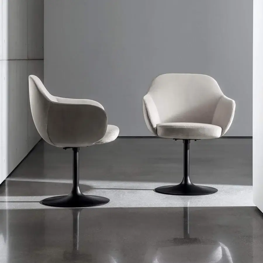 Elegant Sovet Italia Cadira chair with light gray textile upholstery and embossed black lacquered metal base