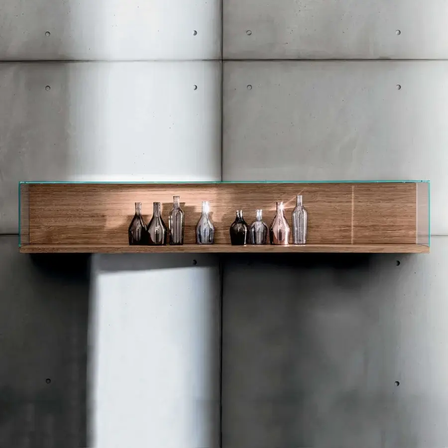 Superior Sovet Italia Nest Shelf with veneered oak structure and extra light clear glass encasing a natural finish