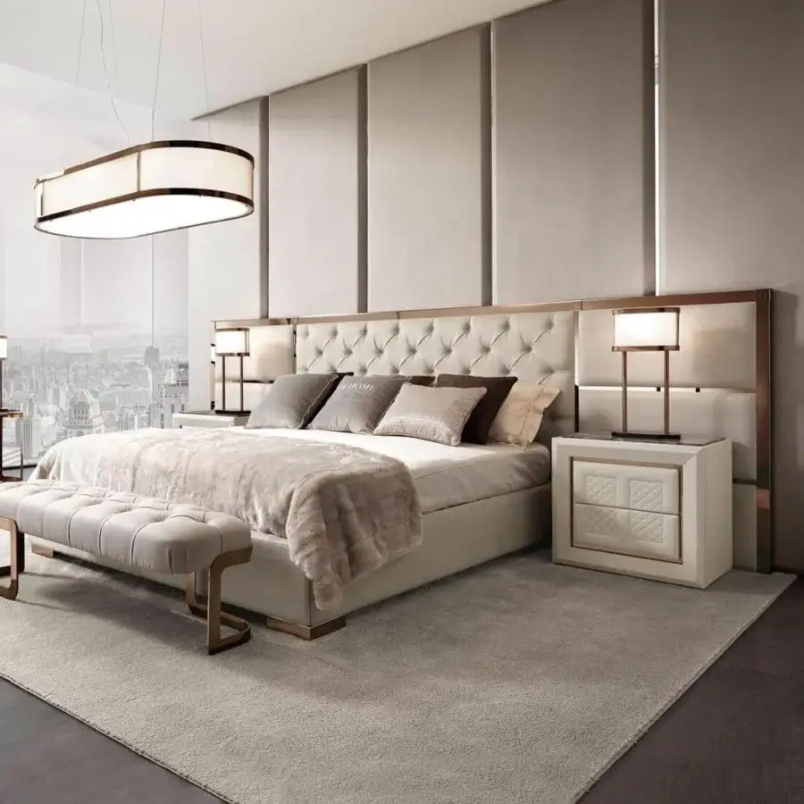 Elegant DV Home Collection Chelsea Maxi bed with light beige textile and refined metal frame built with multilayer structure