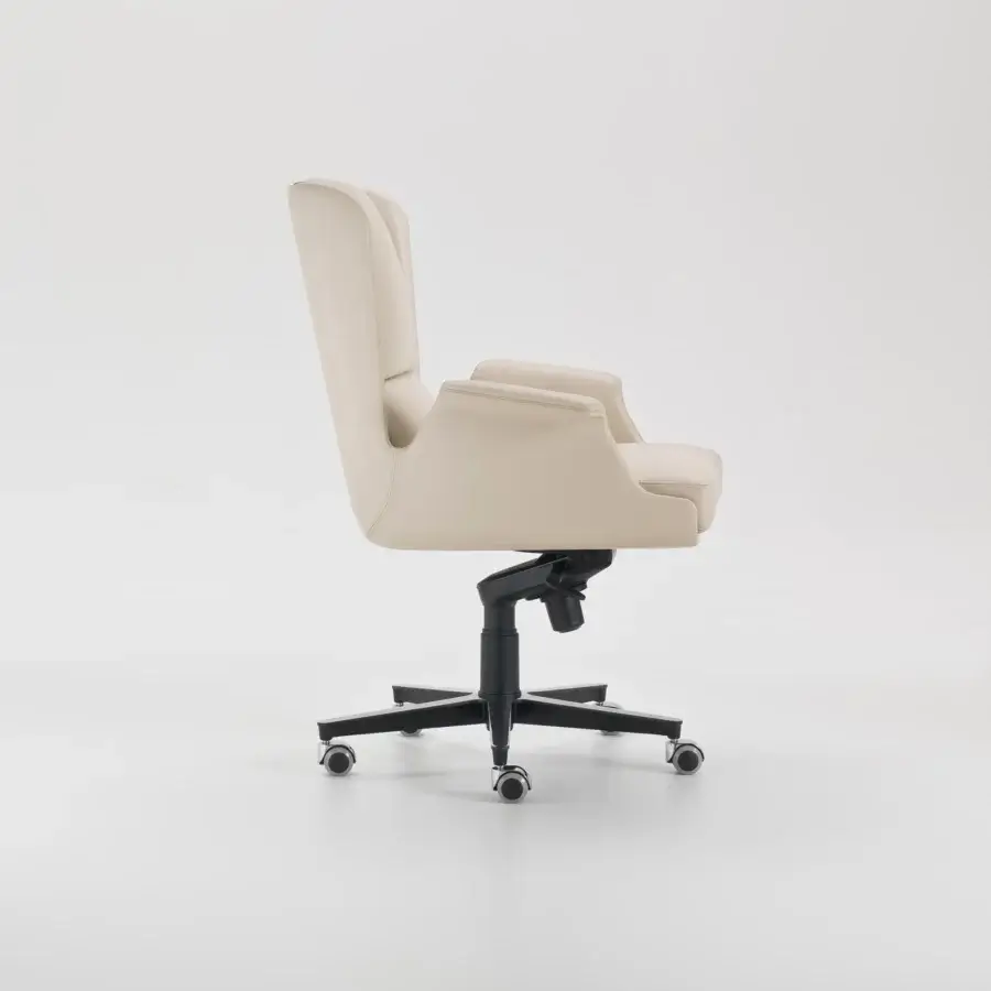 Superior 4 Mariani Garbo armchair with light beige synthetic leather and black chromed swiveling base