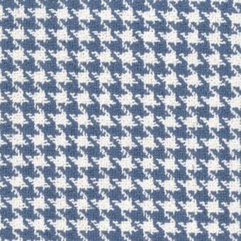 Mariani Mamba fabric sample, woven blue-gray and off-white quatrefoil pattern, dense texture, from the s mamba 160 collection.