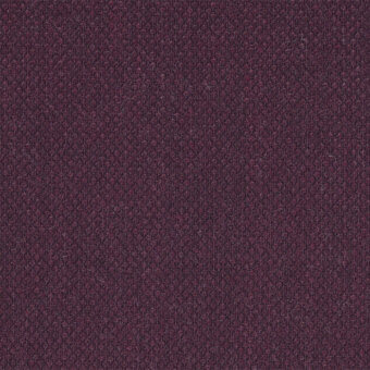Kvadrat Fiord fabric, color 591, displays a plum heathered loop texture with vertical ribbing and a matte, plush surface.
