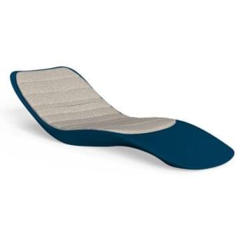Outdoor lounger, teal blue resin shell, light gray ribbed fabric upholstery, curved modern design, paddle-shaped base, studio product shot.